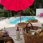 Aux Belles - Adults Only Alojamento de Acomodação e Pequeno-almoço
