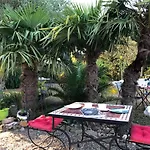 Aux Belles - Adults Only Bed and breakfast