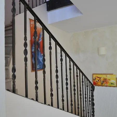 Aux Belles - Adults Only Oda ve Kahvaltı Caux-et-Sauzens