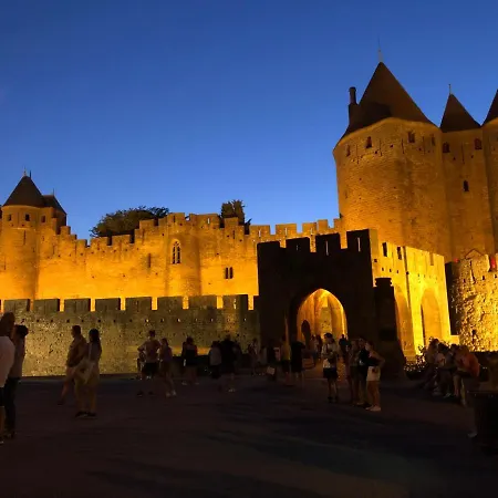 Aux Belles - Adults Only * Caux-et-Sauzens