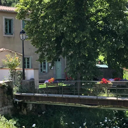 Aux Belles - Adults Only