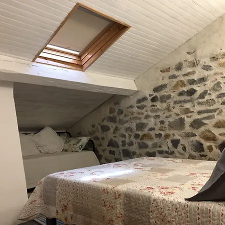 Aux Belles - Adults Only Bed and Breakfast *